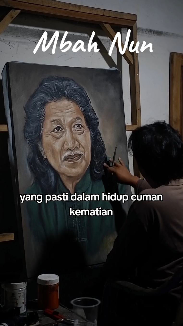 jutaan manusia hati menjadi nya terbuka lebar & bergembira karna wejangan beliau. .(Mbah Nun) 🎨🖌️🤍. . #mbahnun #caknun #emhaainunnajib #maiyah #padangbulan #maiyahnusantara #gusdur #gusdurian 