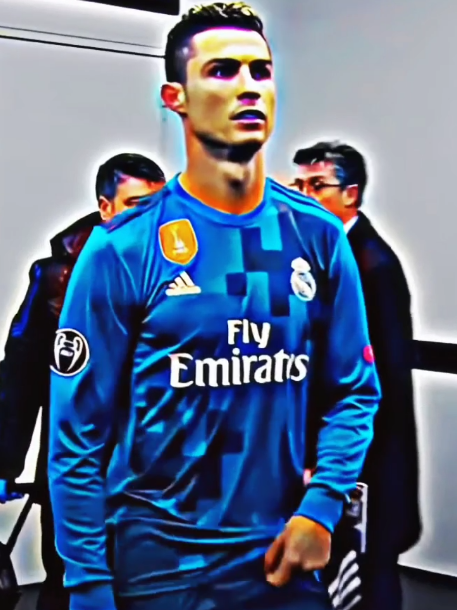 💪كرستيانو👑Cristiano #cr7 #تيم_أيكونز #تيم_fbi⚡ #fyp #كرة_قدم #كرة_القدم_عشق_لا_ينتهي👑💙 #كرة_القدم_عشق_لا_ينتهي #كرة_قدم #fyp #cristianoronaldo  #footballedit 