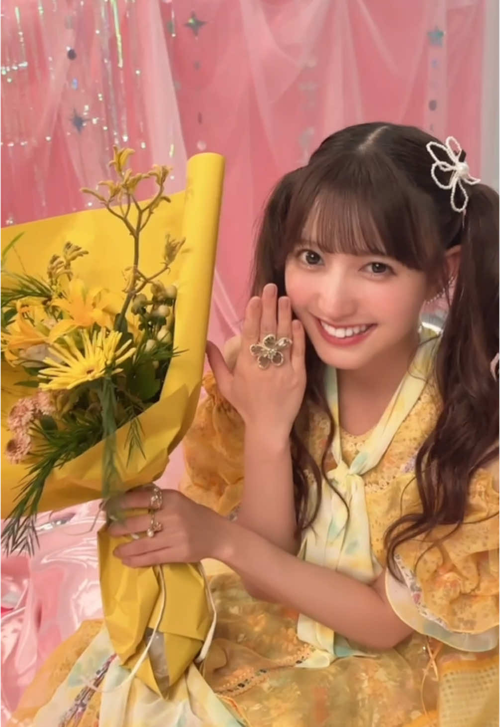 アー写撮影ぴかぴかだったの🌼💍💖🎶　 切り替え力🥺❕wwwww #おすすめ #すいすて #04 #SWEETSTEADY #アイドル #ツインテール 