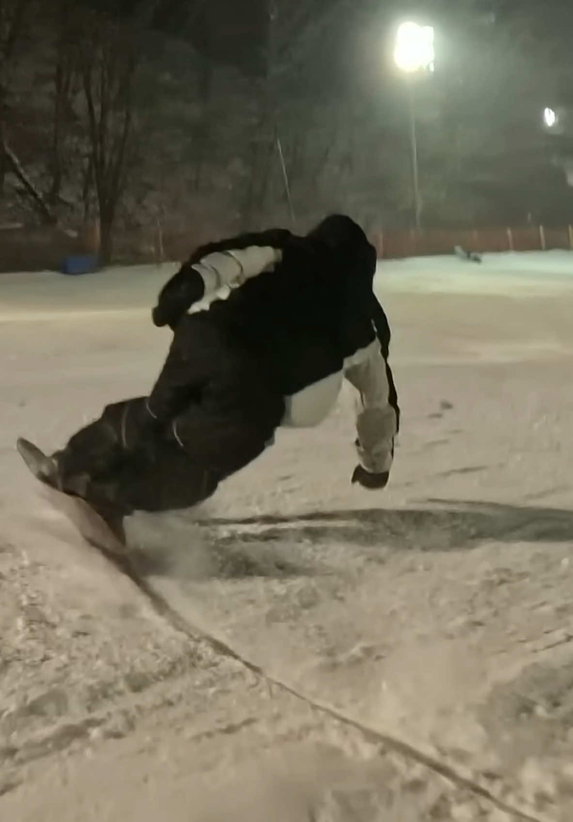 1% Reverse Carving #snowboarding #carvingturn #스노우보드 #スノーボード #틱톡스포츠 