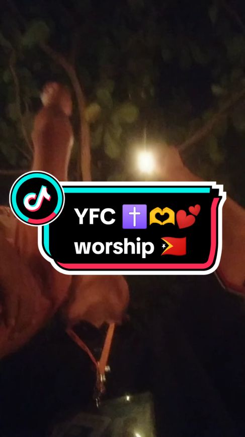 worship#jovenbakristutimorleste🕊️🙏🏻 #YFC #katolikukeren✝️😊 