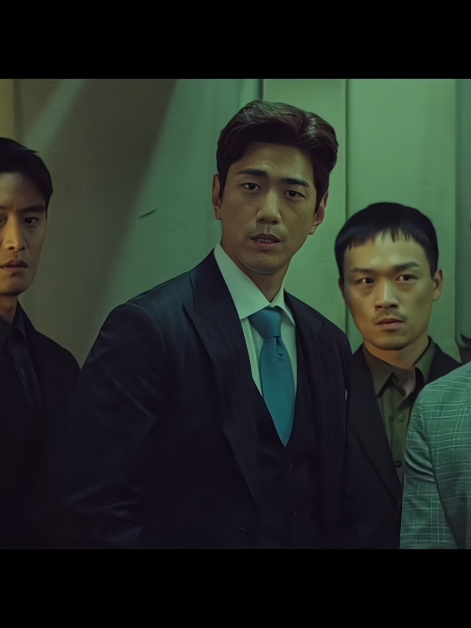 Angela is hella strong for resisting him #thefierypriest #thefierypriest2 #thefierypriestedit #sungjoon #kimhongsik #mafia 