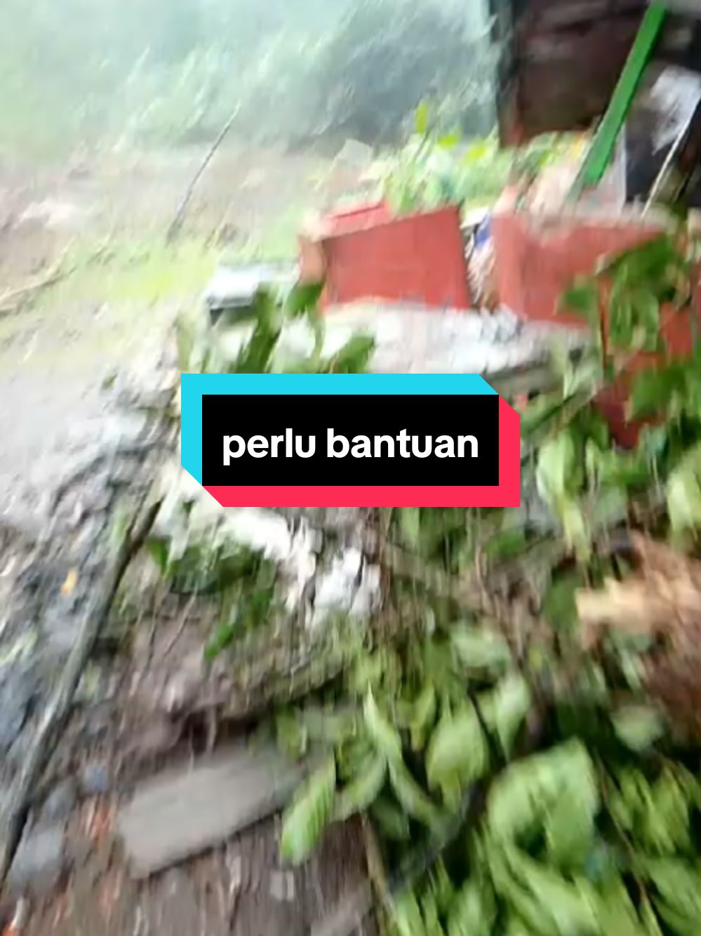 kampung terisolir cisarakan desa loji  kec.simpenan #longsor #banjirpalabuhanratu #palabuhanratu #sukabumi #bencanasukabumi #banjirsukabumi #fyp 