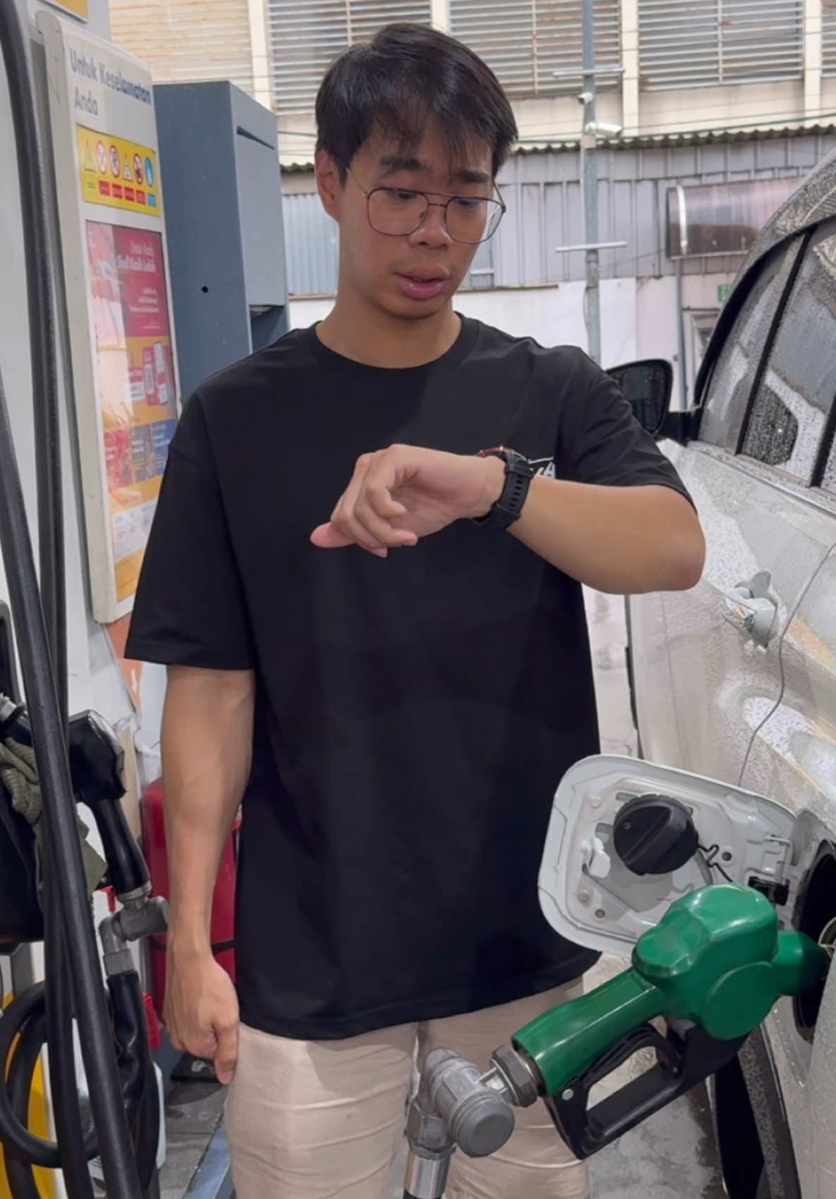 Mau kah kamu membeli tesla