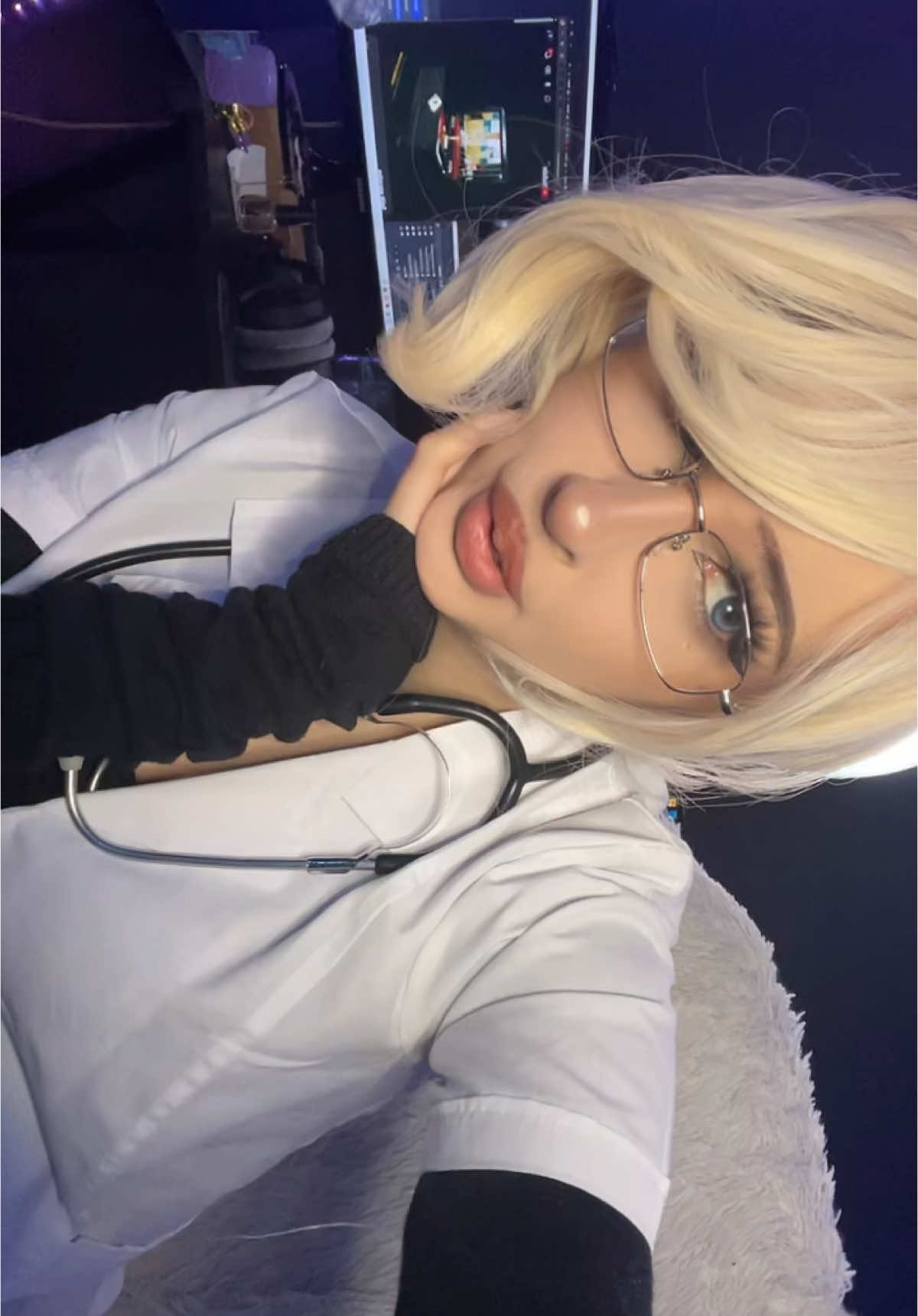 Dr Ziegler today hello  #overwatch2 #overwatch #mercy #mercycosplay #cosplay 