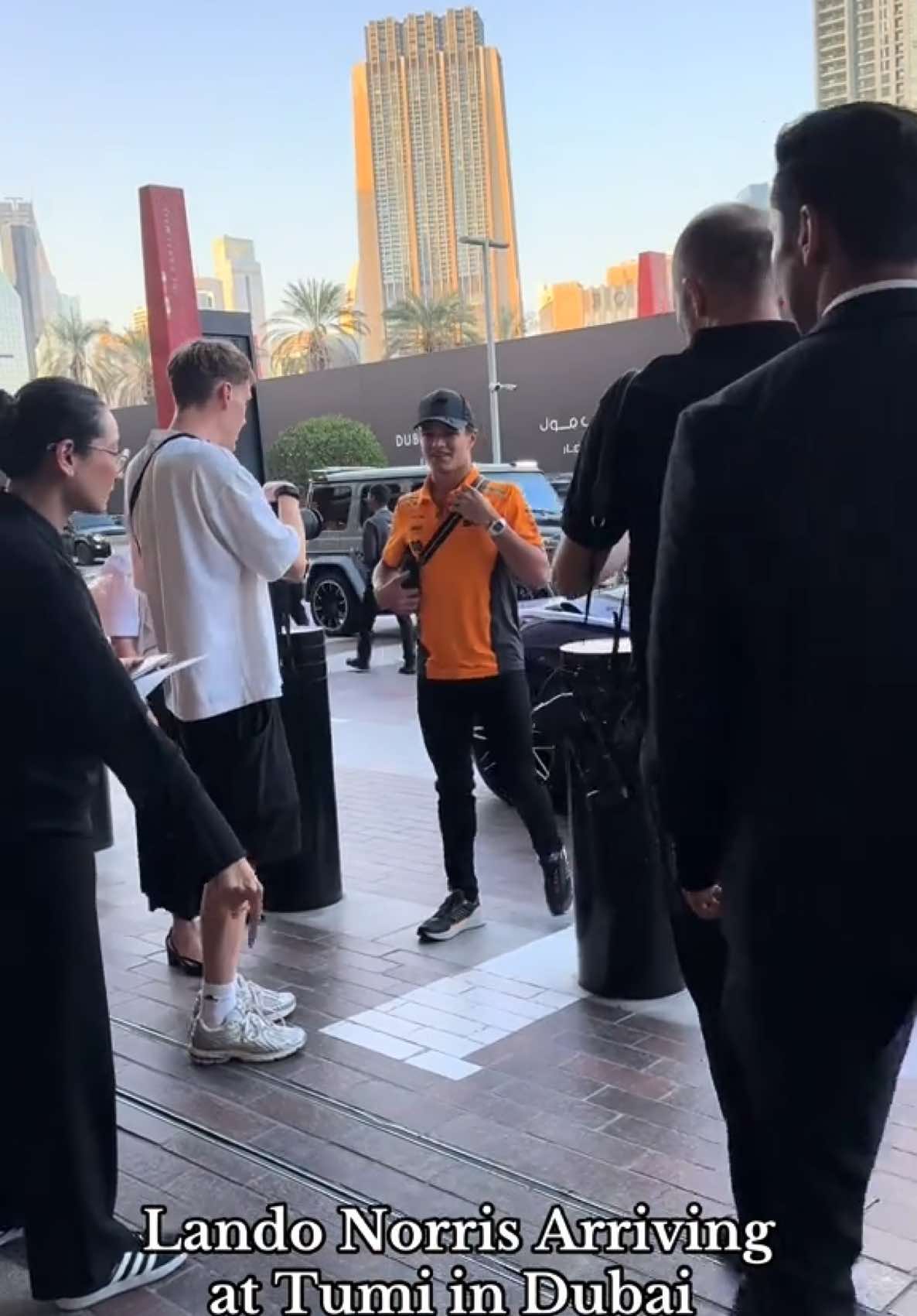 Unexpeted Arrival Lando Norris #fyp #abudhabi #dubai #f1 #f1tiktok #formula1 