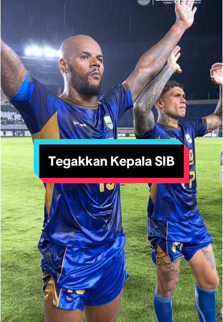 Perjuangan #PERSIB malam ini belum berakhir dengan kemenangan. Semangat juang Pangeran Biru di #ACLTwo harus berakhir.  Tegakkan kepala. Perjuangan untuk mempertahankan tren positif Liga 1 harus terus berlanjut ✊ #WeArePERSIB 