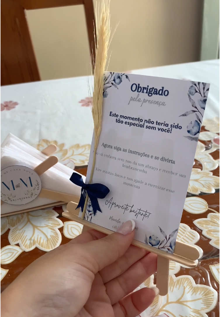 Passo a passo do mini cavalete🤍 . . . . . . . . . #passoapasso #minicavalete #noiva #chadecasanova #noivinhasdeplantao #noivinhacriativa #noivacriativa #chadepanela #centrodemesa #fy #minicavaletes #ideiascriativas #casanova #inspiração #CapCut 