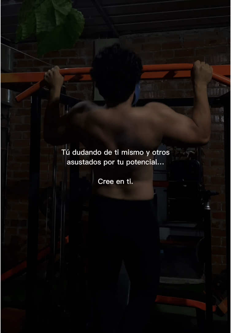 #gym #calesthenics #calestenia #gymbro #Fitness #rutinaencasa #masamuscular #musculo #fitnesstiktok #duki 