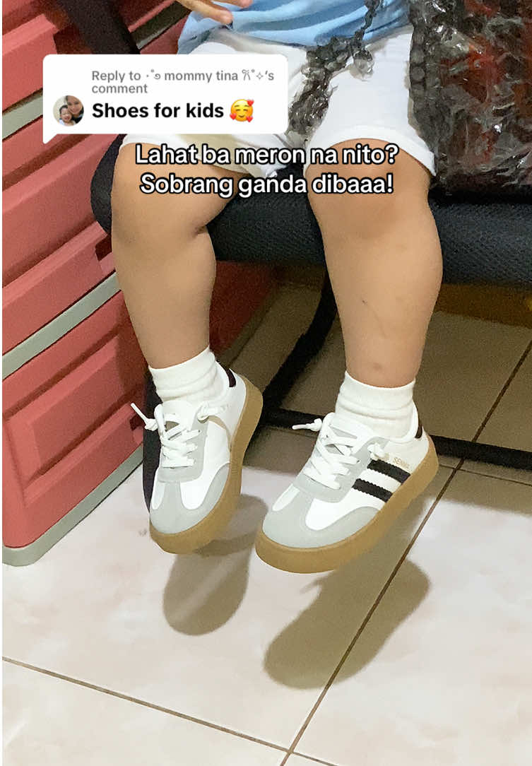 Replying to @⋆˚࿔ mommy tina 𐙚˚⟡ Kung wala pang ganito ang junakis mo, bilhan mo na mimaa! Babagay to sa lahat ng ootd ng baby mo 🫶🏻 #senma #sambainspired #sambashoes #senmashoes #shoesforkids #senmakidsfashion #shoesrecommendation #momfinds 