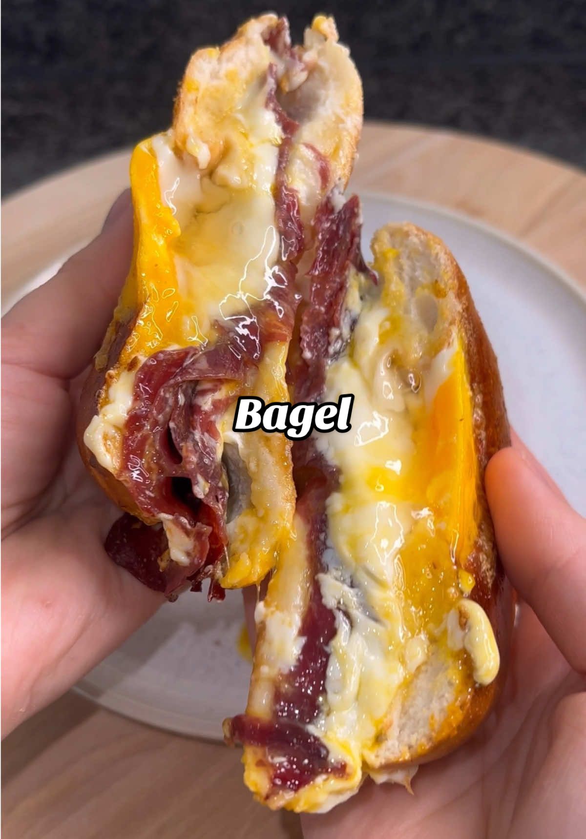 Bagel - das perfekte Frühstück😍 #recipesforyou #recipes #rezepte #fyp #food #breakfast #frühstück #viral #bagel #bagels #sandwich 