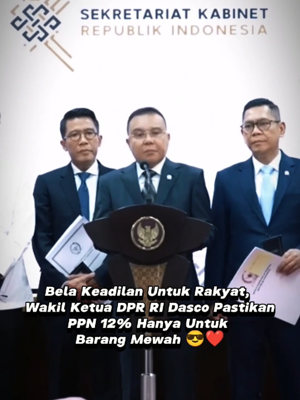 Terima kasih sudah bersuara Pak Ketua Sufmi Dasco Ahmad 🥹🫡💕 #dasco #sufmidascoahmad #dascogerindra #wakilketuadpr #presidenprabowo #wapresgibran #rapat #ppn12persen  #AksiNyataDasco #DonDasco #viraltiktok #fypviralシ #fyp 