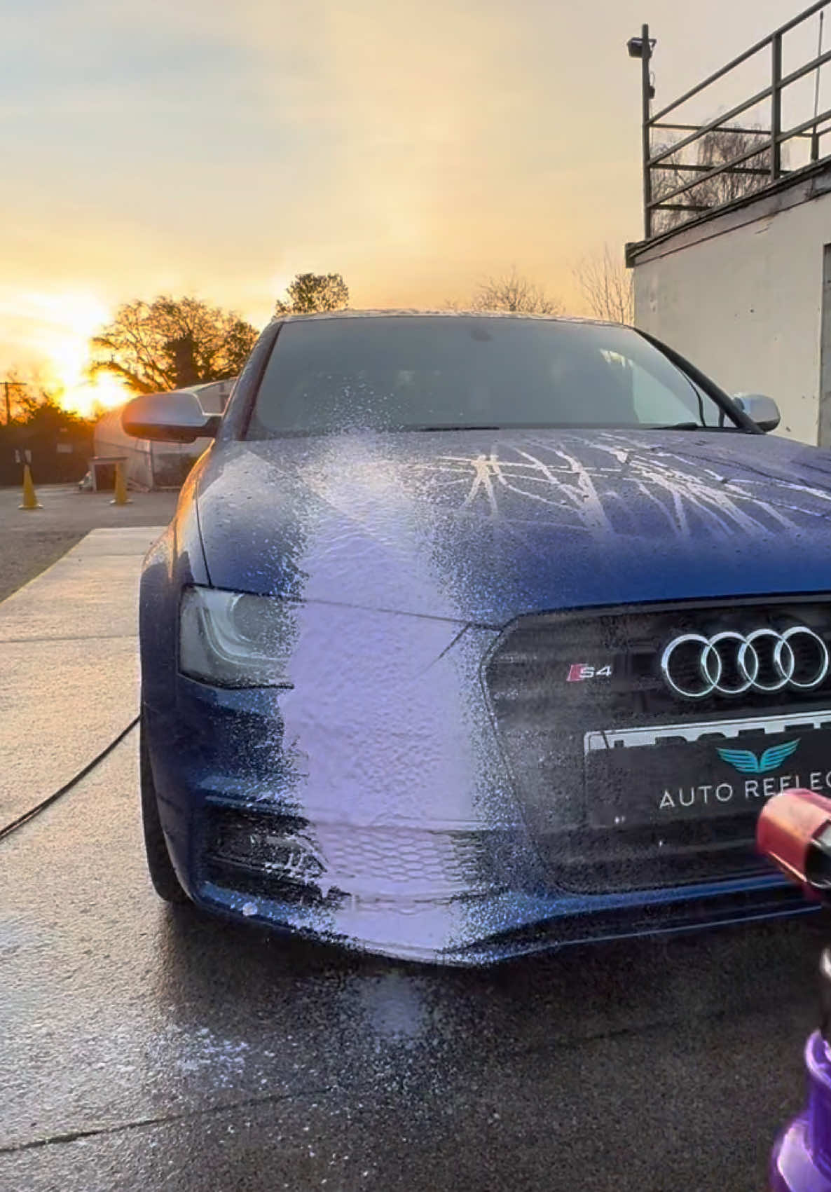 Satisfying snow foam clean 😍 #detailing #satisfying #asmr #cleaning #cars #auto #audi #foryou 