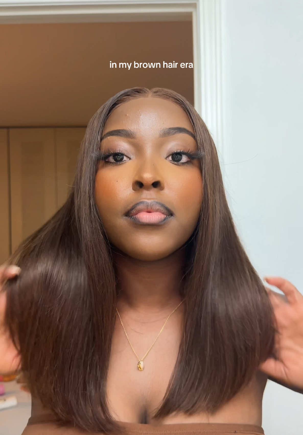 Dark Brown Hair Era🤎🥰 #wigtok #chocolatebrownhair #minimalist #dealsforyouday #tiktokshopblackfriday #tiktokshopcybermonday #gluelesswigs #readytowear #wiginfluencer #darkbrownhair #fallhairtrends #megalookhair #blackwomen #blackgirl #fy @Megalookhair @Megalookhair shop @megalook lucy /wen 6 