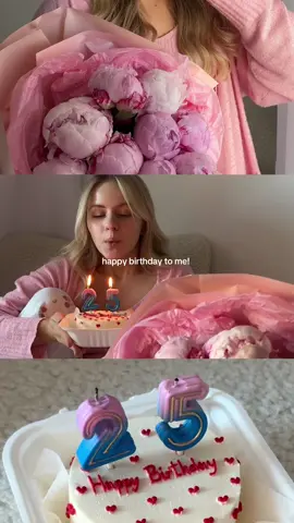 happy 25 💕 #birthdaygirl #birthdaycake #birthday #birthdayaesthetic #birthdaygift 