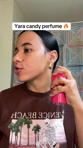 Me encanto el olor ,fresco,dulce,sexy lo ame 🔥🔥 #yaralattafa #yara #perfumetok #yaraperfume #yaracandy #perfumereview #perfumetiktok #viraltiktok #paratiiiiiiiiiiiiiiiiiiiiiiiiiiiiiii #fory #yaralattafaperfume #viralvideo #CapCut #lattafayaracandy 