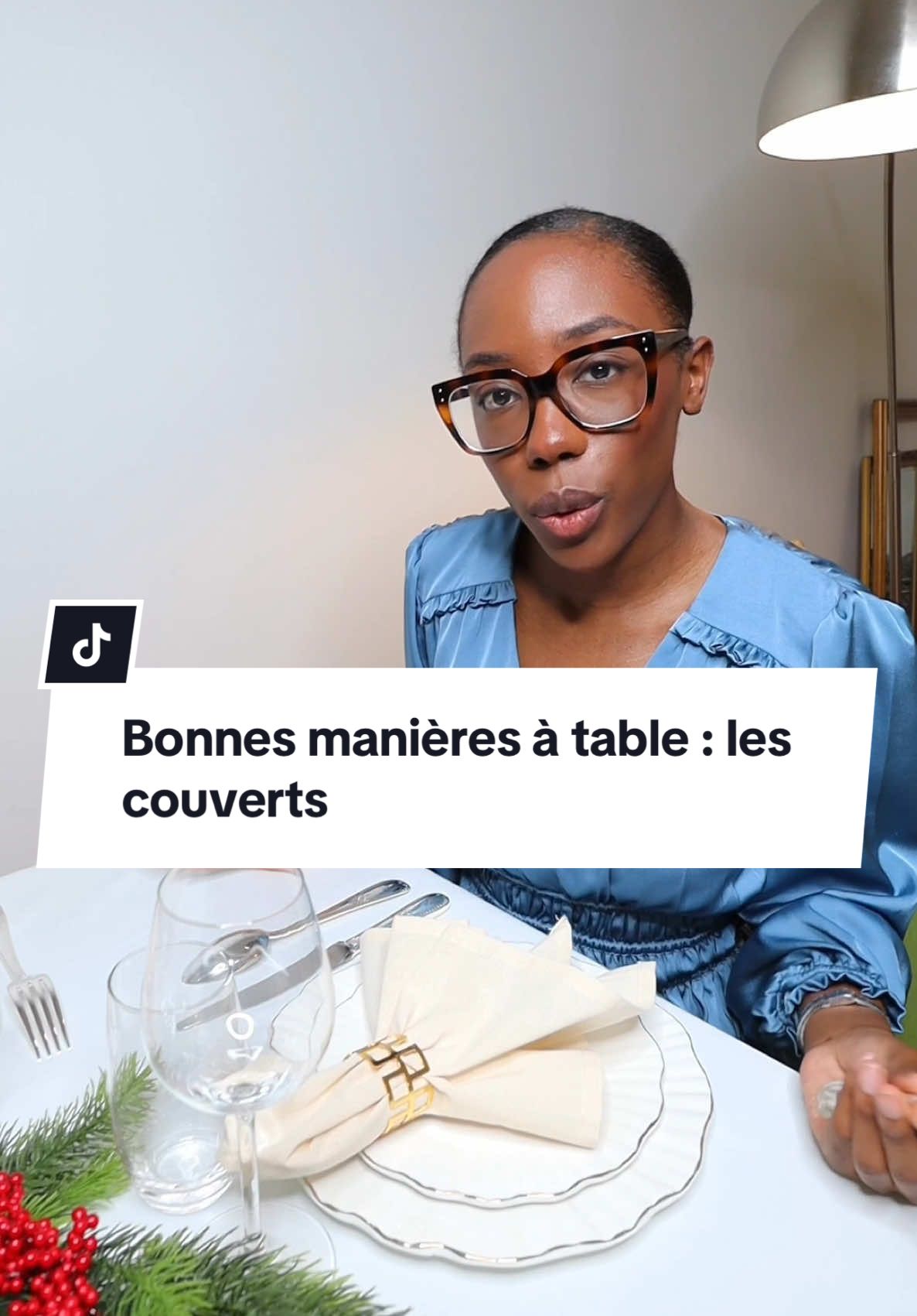 Bonnes manières à table : l’utilisation des couverts 🍴 . . . . . . . . . #bonnesmanières🇫🇷 #bonnesmanieres #apprendrelesbonnemanieres #savoirvivrefrançais #femmeelegante🥰😍👌 #elegancefeminine 