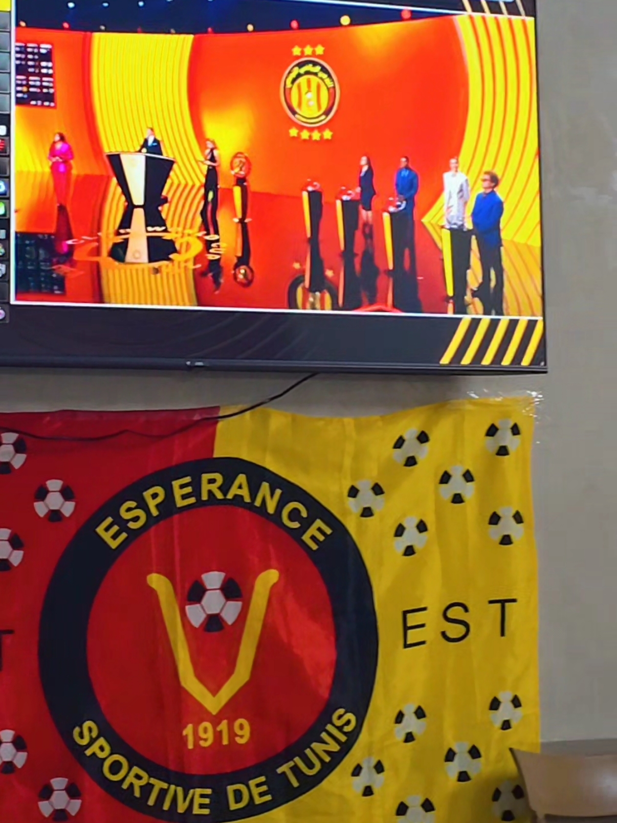 #esperance_sportive_du_tunise #fifa #worldcup2025 #tunisie #africa ❤️💛🖤🇧🇪🇧🇪🇧🇪