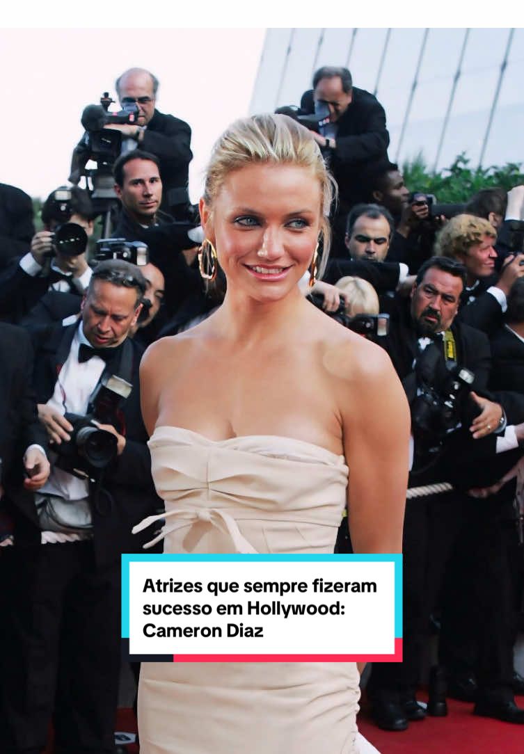 Atrizes que sempre fizeram sucesso em Hollywood: Cameron Diaz. #camerondiaz #camerondiazedit #aspanteras #charliesangels 