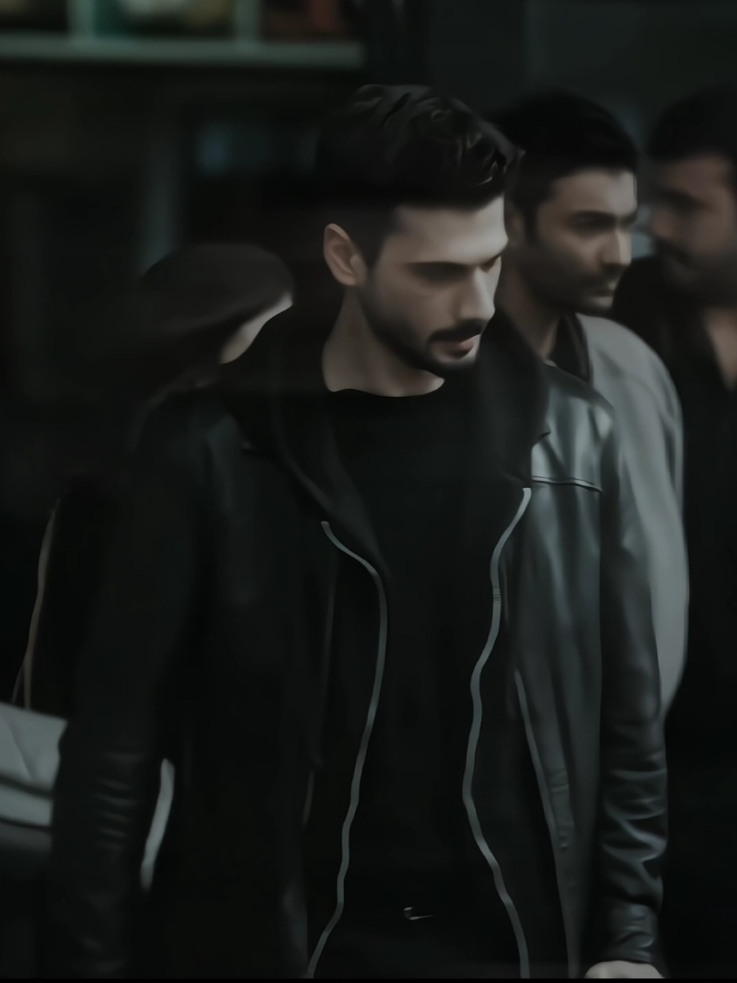 aura himself. #hudutsuzsevdadizi #halilibrahimkarasu #denizcanaktas #turkishdrama #turkishseries #ocyyean1c #viraledit #fyp 