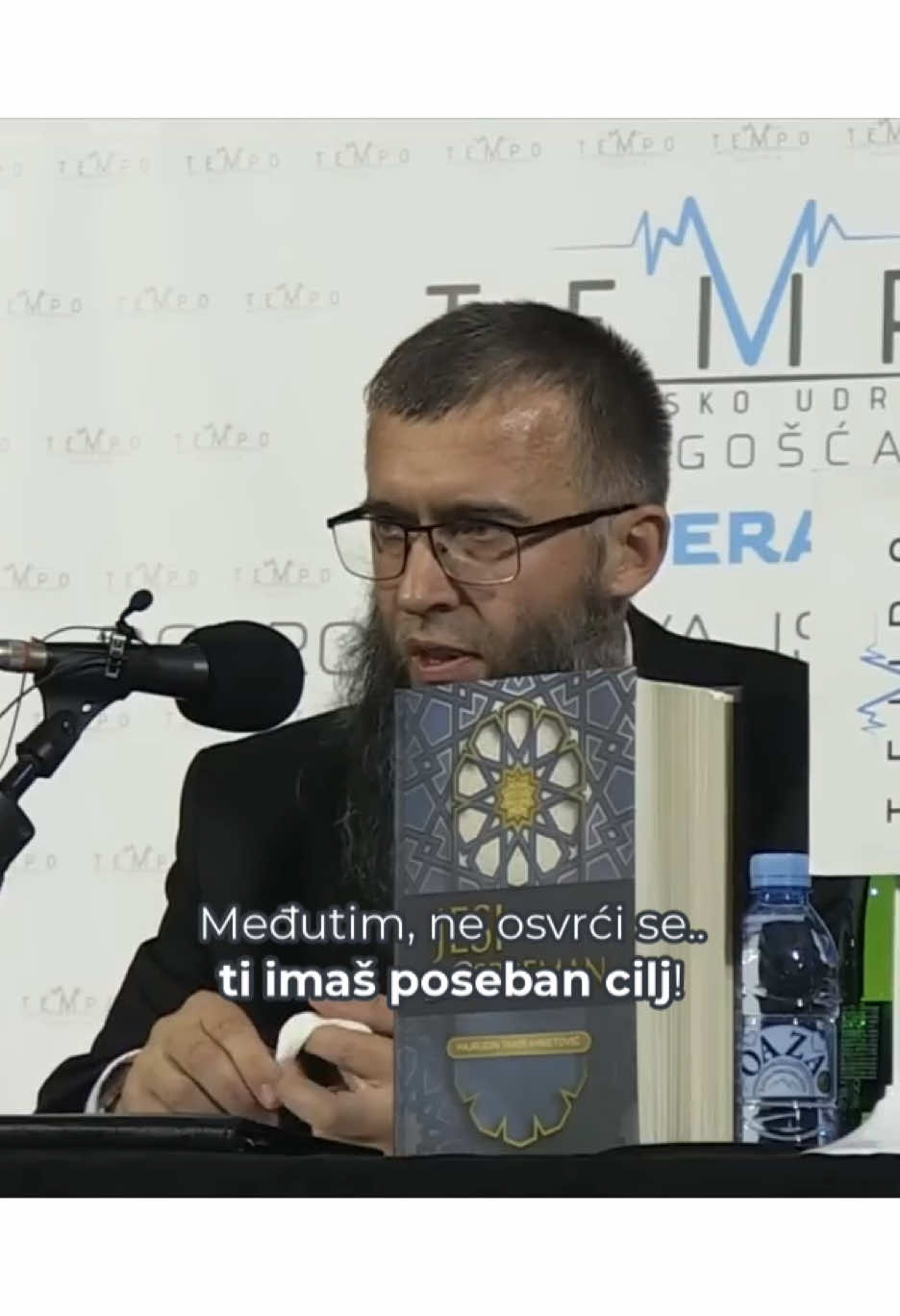 Ne osvrći se na zavidnike! [dr. Hajrudin Ahmetović] Izvor: YT kanal OU Tempo Video: Tajna lijepog života Montaža: Dolina uspješnih #Allah #islam #život #uspjeh #zavist  #hajrudinahmetovic #tempo 