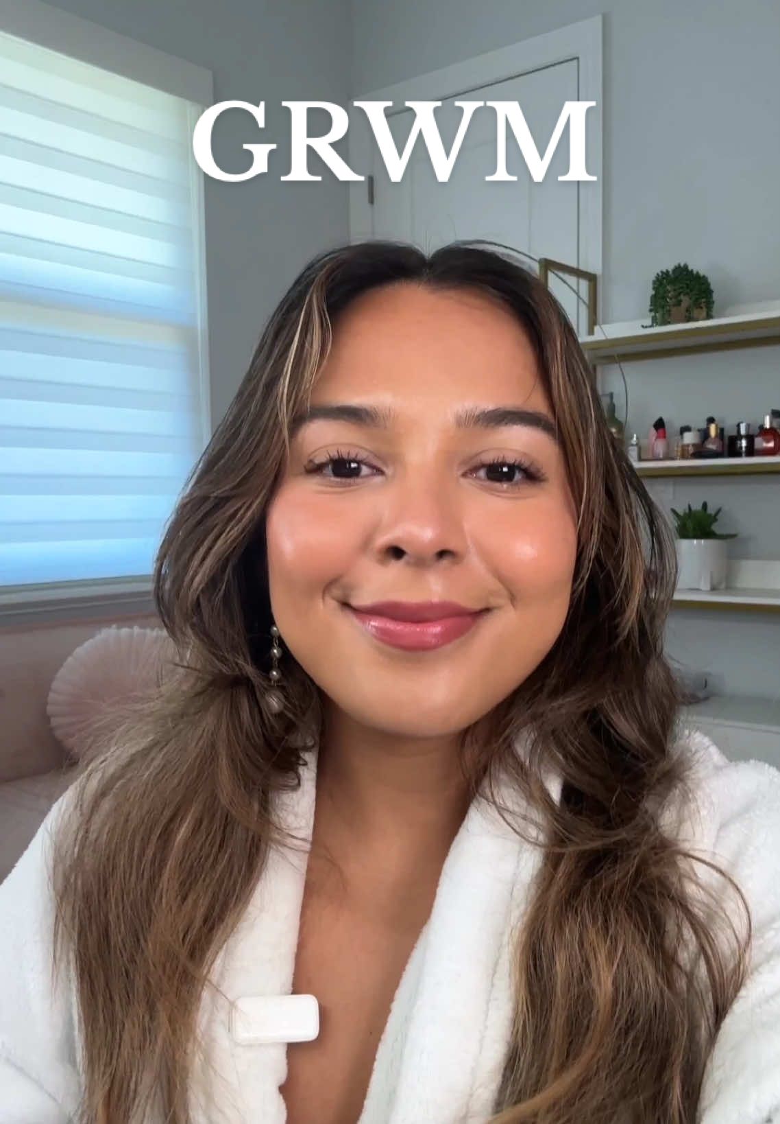 IT'S BEEN A WHILE SINCE WE YAPPED 🤭🎀🏹💗💍 here's some lil life updates 🫶🏽🫶🏽🫶🏽 #grwm #grwmroutine #makeup #storytime #chitchat #dayinmylife #Lifestyle #cleangirl #easymakeup #facetime #girlygirl  @bareMinerals @rhode skin @Rare Beauty @Benefit Cosmetics @Glossier @loréal paris usa @Treslúce Beauty @YSL Beauty 