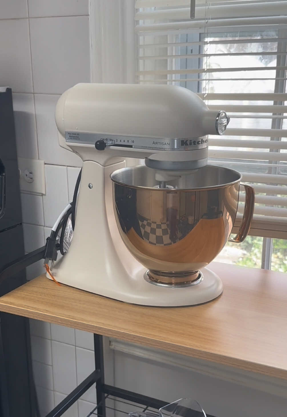 Early christmas gift from my lover girl, lets unbox it 😂🥰  I added a removeable diy attachment  to the  back to hold the chord. Im not sure why it doesnt  come with one pre installed for the money these cost but I love it so much. 🫶🏾  #holiday #christmas #DIY #asmr #unboxing #kitchenaid #limitededition #Home #kitchen #improvement #fyp #dyi #kitchenaidhack #cooking #baking 