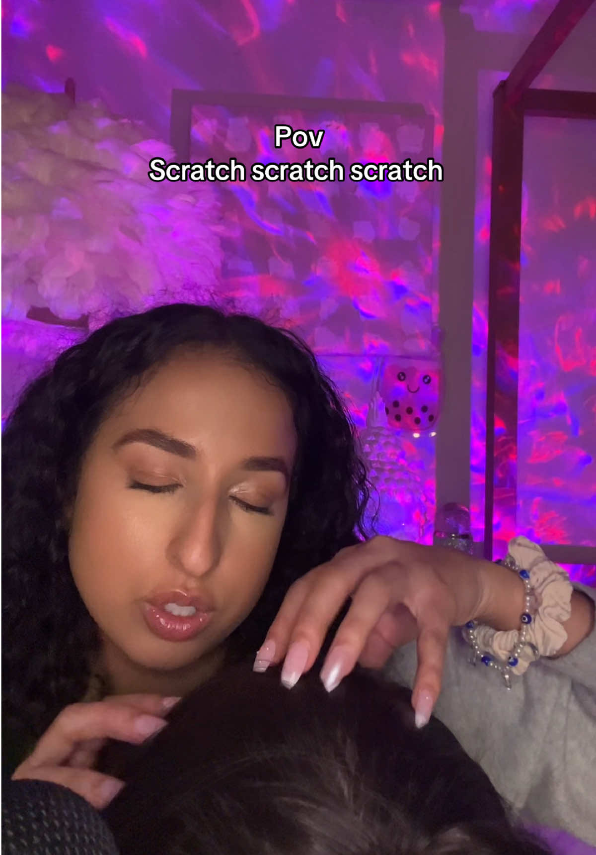 Scrtachy scrathysyys #asmr #asmrscalp #fyp #asmrscratching #asmrsatisfyingsounds #pov #asmrpov #satisfying #asmrforsleep #asmrvideo #asmrhairplay #hairtok #selalunasmr 