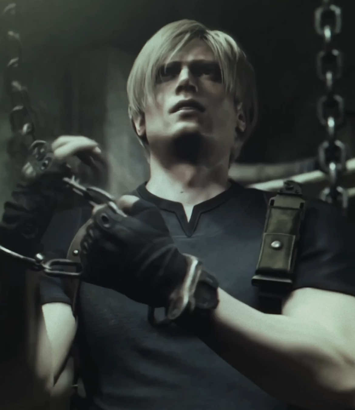 thank you for 30k!!! (i don’t have enough clips to actually edit re2r leon😔) #leonkennedy #leonkennedyedit #residentevil #residenteviledit #re4remake #re4r #fyp #foryou #a4thursrifle @⟢𝐕𝐄𝐑𝐎𝐍𝐈𝐂𝐀 