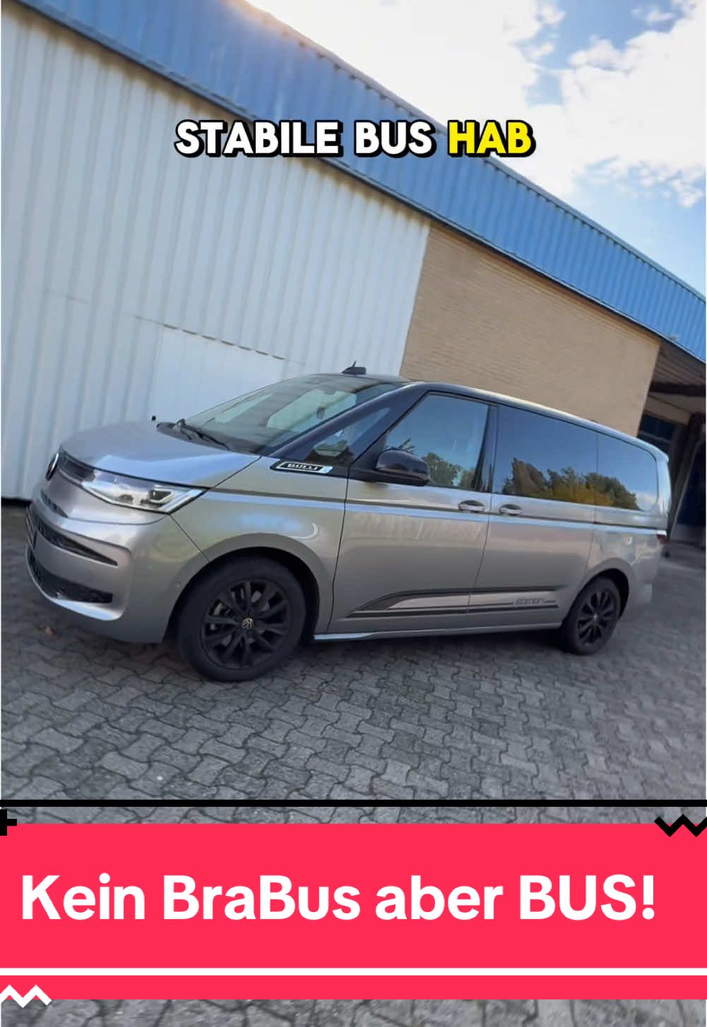 Zwar kein BraBus, aber BUS! 🚌  - Lenkrad Anfragen an: info@deinlenkrad.de - Premium Auto Parfum www.oscent.de - Kooperation kooperation@orsights.de #deinlenkrad #hannover #vwt6 #vwbulli #bulli #vwbus #multivan #vwmultivan #comedy #gek #sketch #auflustigenorhan #carbon #leder #alcantara #lenkrad #sattlerei #orhan Alles inszeniert für Deine Unterhaltung amk