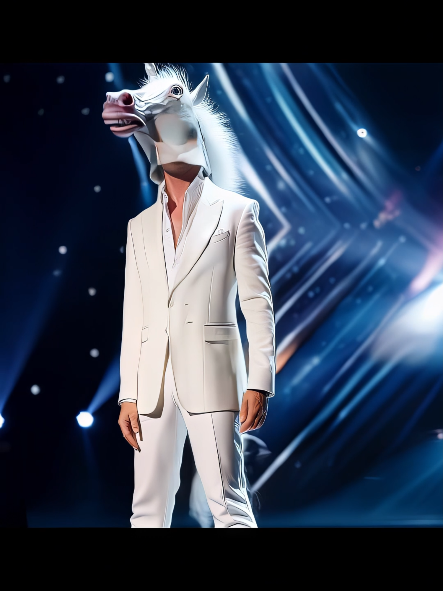 How did they do that!!! #americagottalent #gottalent #magical #fusion #show #agt #americago #talent #humanoid #fpyシ