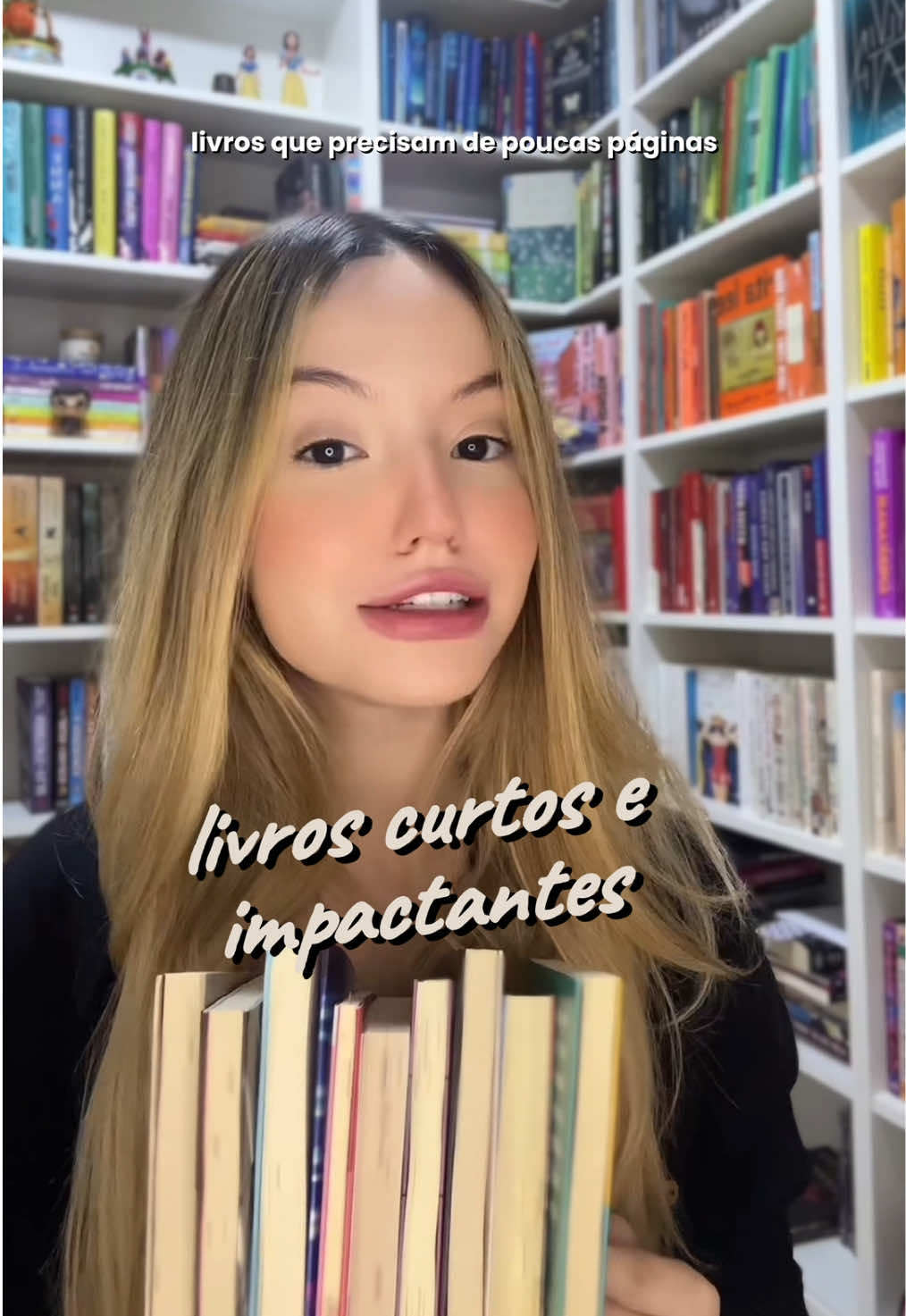 pequenos e potentes como sabrina carpenter || #bookrecommendations #indicandolivros #foryou #viral #acotar #sarahjmaas #fantasybooktok #romancebooks #livros #BookTok #booktokbrasil 