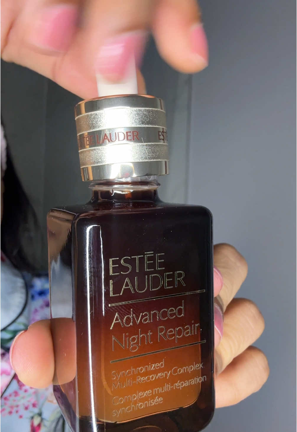 @Estée Lauder this serum is magic. #serum #esteelauder #skincare #skincareroutine #sephora #skincarehacks 