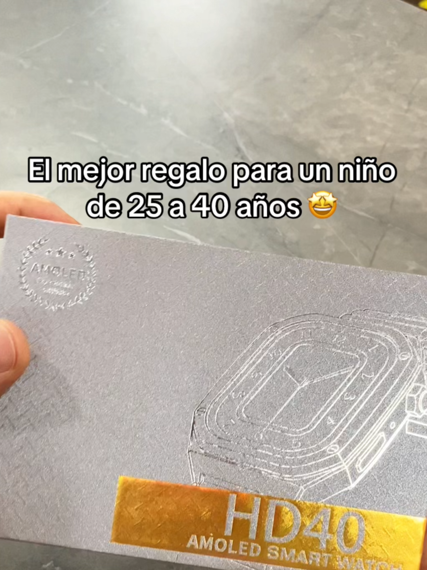 Este es el regalo perfecto para un niño de entre 25 a 40 años ⚡️ Reloj Inteligente HD40 📞Realizar y recibir llamadas 🖥Pantalla AMOLED 🥢Doble pulso 💰$249.900-PVP Contáctanos para recibir todo el catálogo: 📲+57 310 216 0160 📲+57 300 653 4827 📍 Cra 22 # 13-20 Portón Negro Bogotá DC