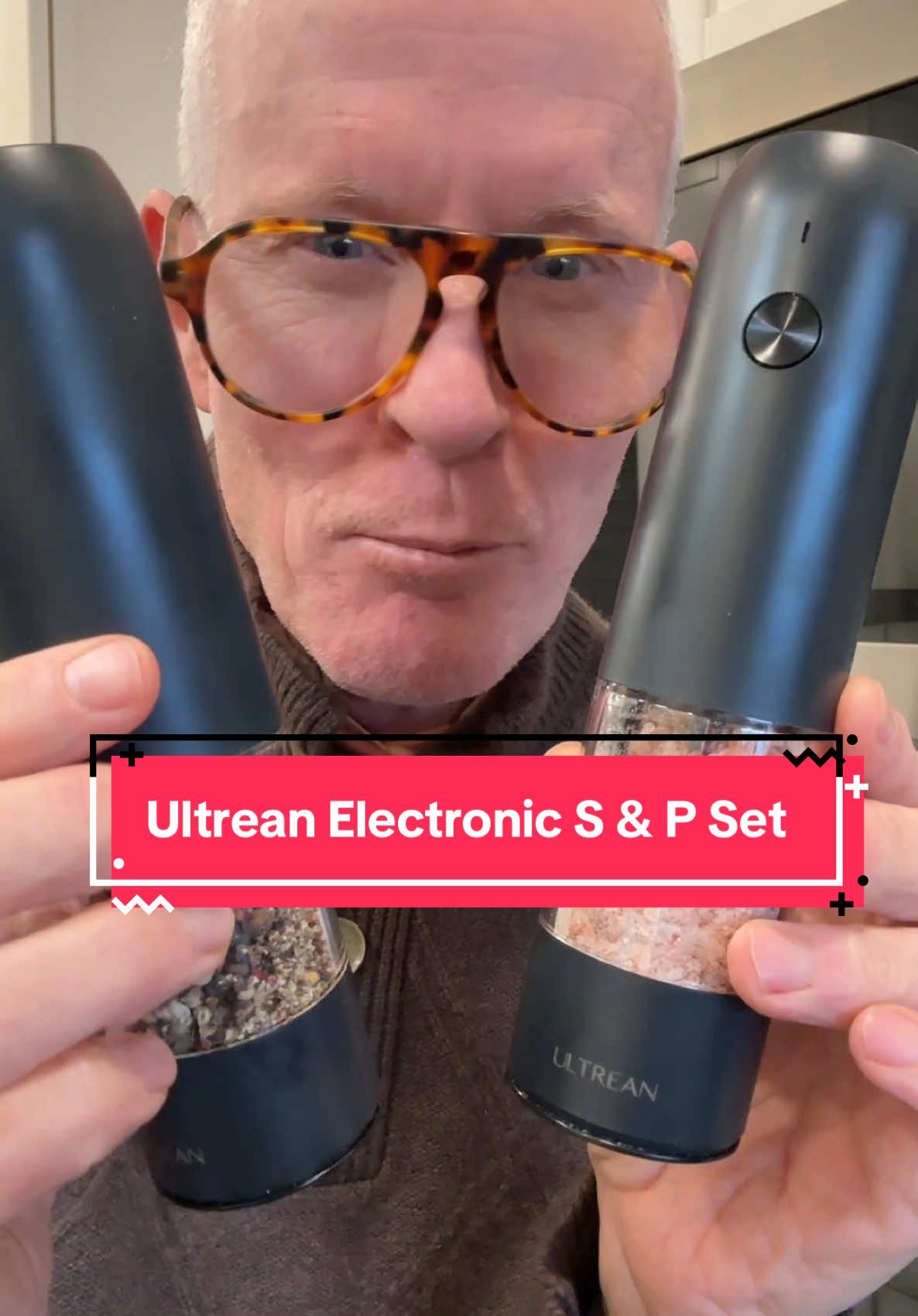 Lovong my Ultrean Electronic Salt & Peoper set! Perfect gift for the chefs and cooks in your life. #xmasideas🎄 #ultreansaltandpeppergrinder #s&p #saltandpeoper @Ultrean @ultrean official 