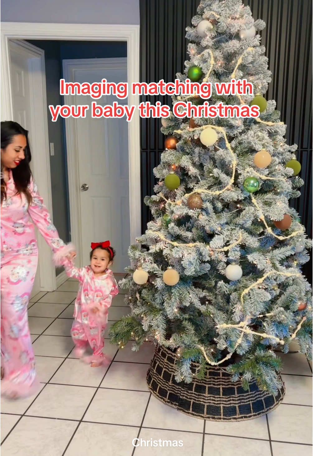 Christmas! #christmas #christmastiktok #MomsofTikTok #mom #momtok #christmascountdown #pajamas #fypシ゚viral #fyp #paratipage #trending #paratiiiiiiiiiiiiiiiiiiiiiiiiiiiiiii #viralvideo 