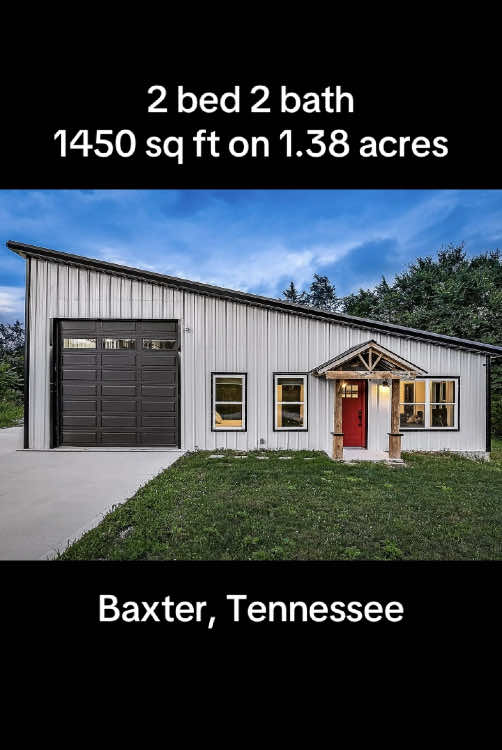 $393k for this cozy barndo an hour east of Nashville and mins from the water. Listed by Heather Skender-Newton with Skender-Newton Realty #barndominium #countryliving #middletennessee #tnrealestate #nashvillerealestate 