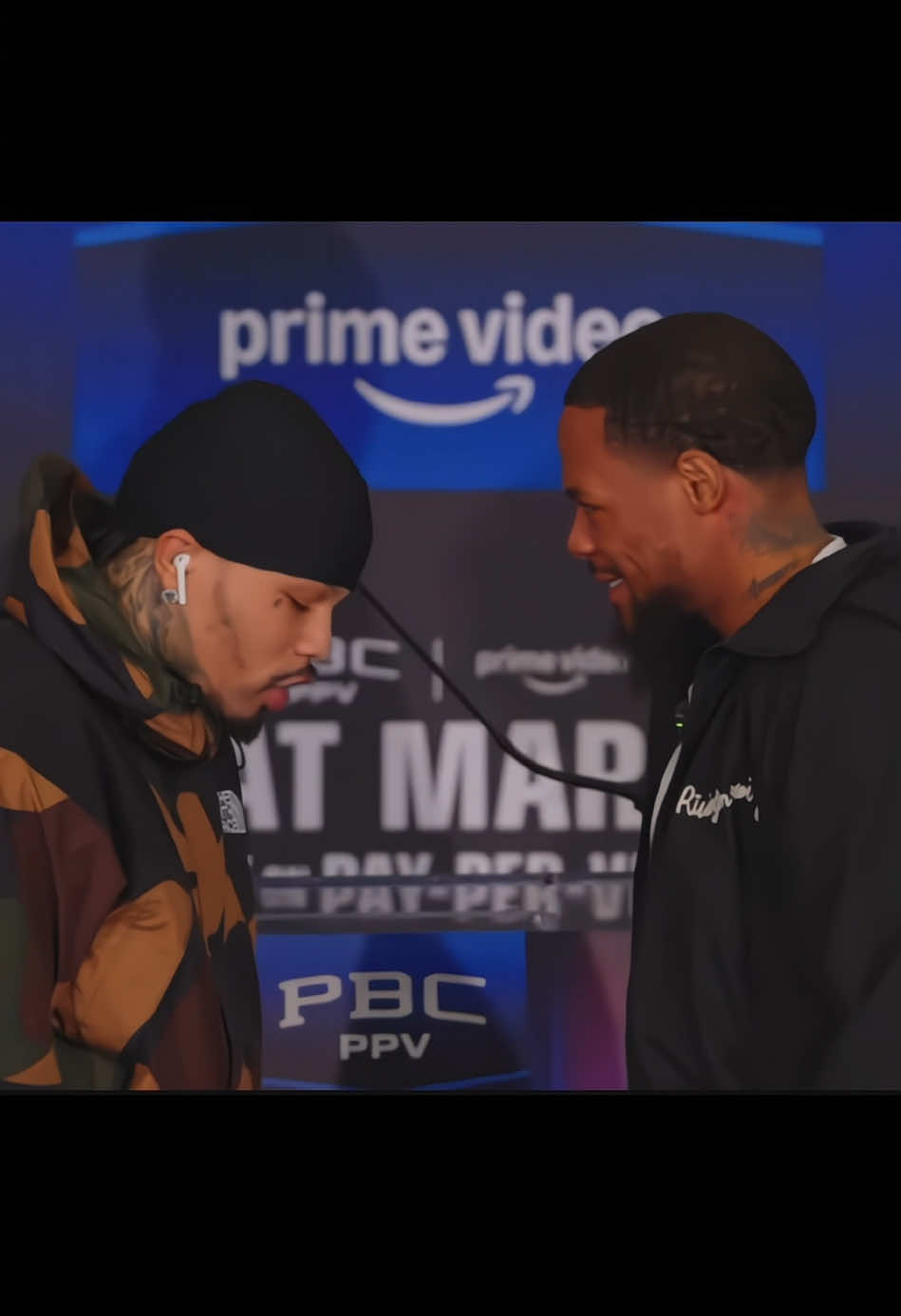 Second face-off between Davis and Roach 🥊 #gervontadavis #fyp #viral #tankdavis #viralboxing #ticktock #fy #Theone #fypage #espringside #sportsTikTok #viral #gtd #motivation #boxing #success 