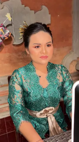 1 dr 2 makeup hairdo ❤️ #bridesmaidbali  #makeuphairdo  #sanggulbali  #balinese 