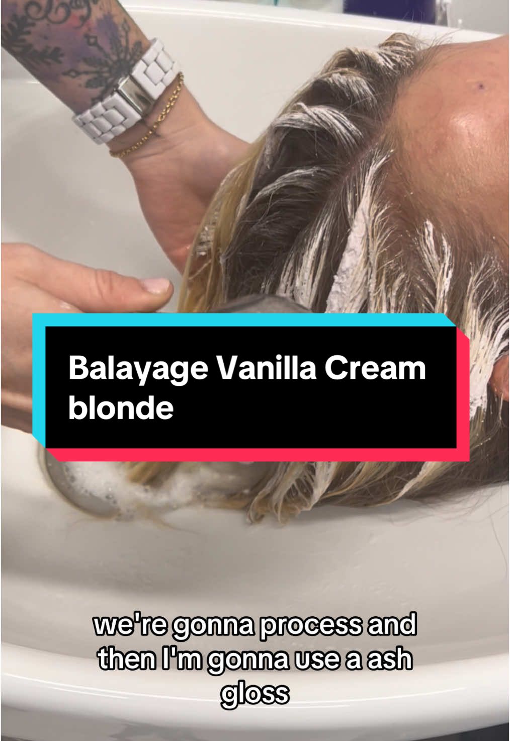 #creatorsearchinsights ✨ Vanilla Cream Blonde Balayage Goals! ✨ Effortlessly blended, luxuriously soft, and oh-so-glossy. This lived-in look is perfect for winter! ❄️ What do you think of this creamy masterpiece? Let me know below! 👇 Products: 🎨 Lightener: Rusk Ultimate Blonde Powder 🌟 Gloss: Rusk Xpress Gloss Tag a friend who needs this transformation! 💫 #VanillaCreamBalayage #BlondeGoals #BalayageMagic #HairTransformation #WinterHairInspo #RuskHair #HairTok #BlondeBalayage #LivedInLuxury #HairArtist #BalayageSpecialist #BlondeObsessed #ProfessionalHairStylist