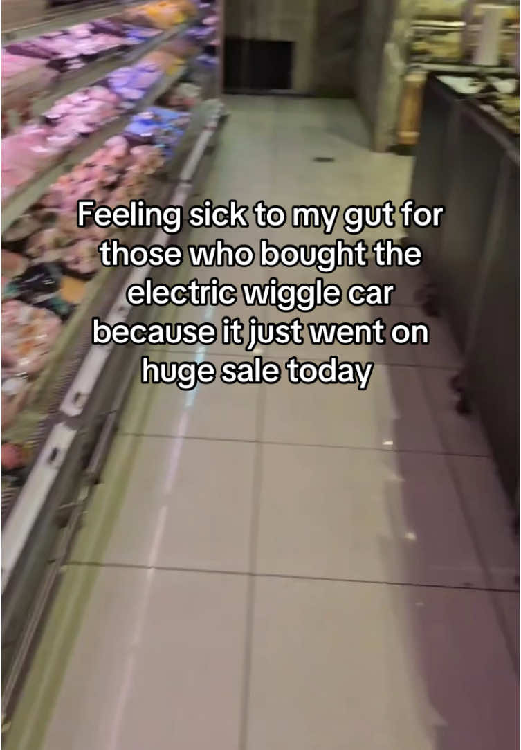 Time to get your kid the electric wiggle car for Christmas #freshforwinter #christmasgift 