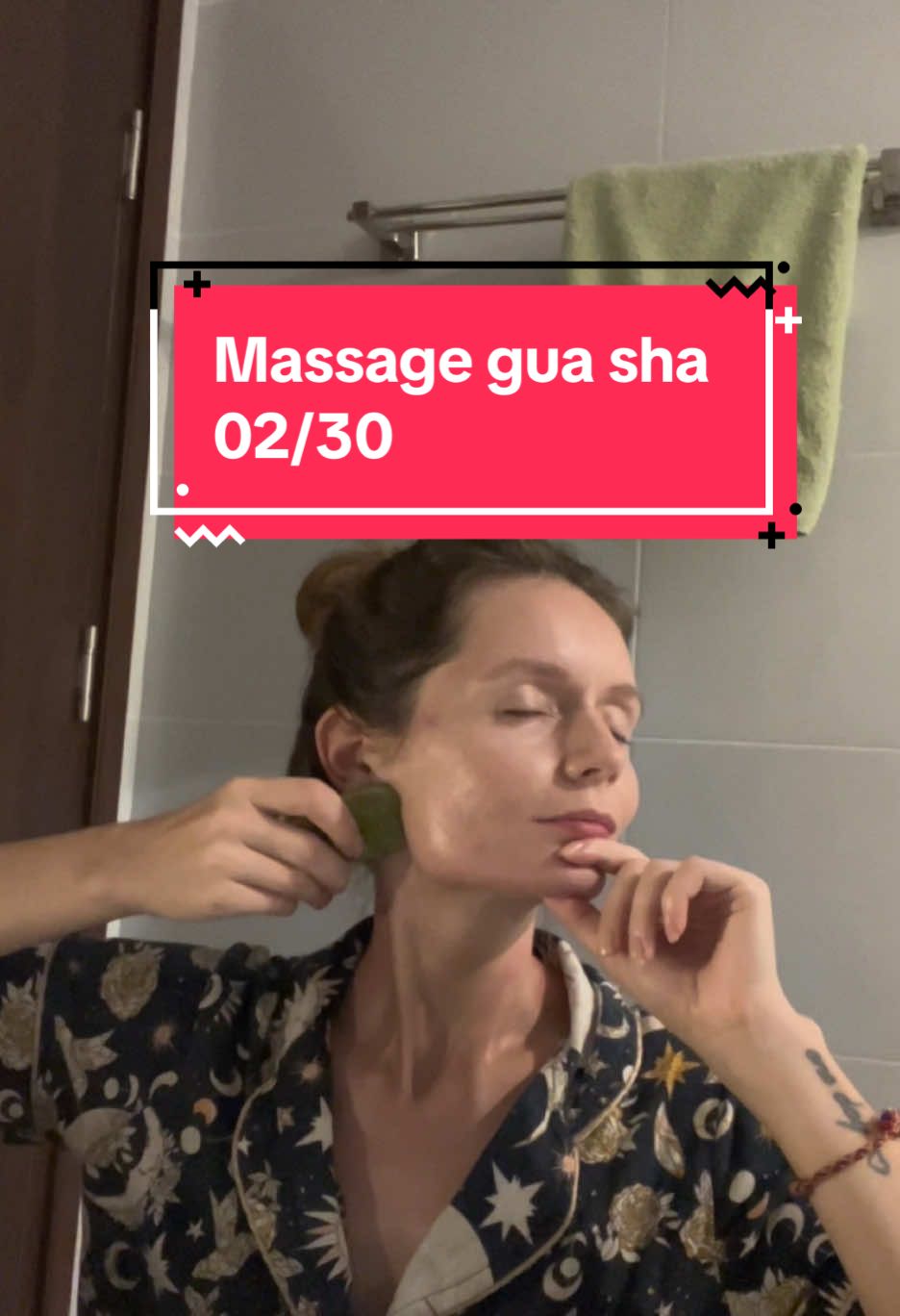 Ngày thứ 2 massage gua sha: Đã cảm nhận được thay đổi chưa? #CapCut #ThửTháchGuaSha #LàmĐẹpTựNhiên #chămsócdamặt #MassageMỗiNgày #HànhTrìnhThayĐổi 