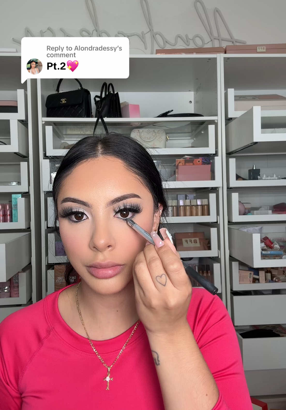 Replying to @Alondradessy Makeup therapy pt.2 ❤️ grey eyeshadow 🥰