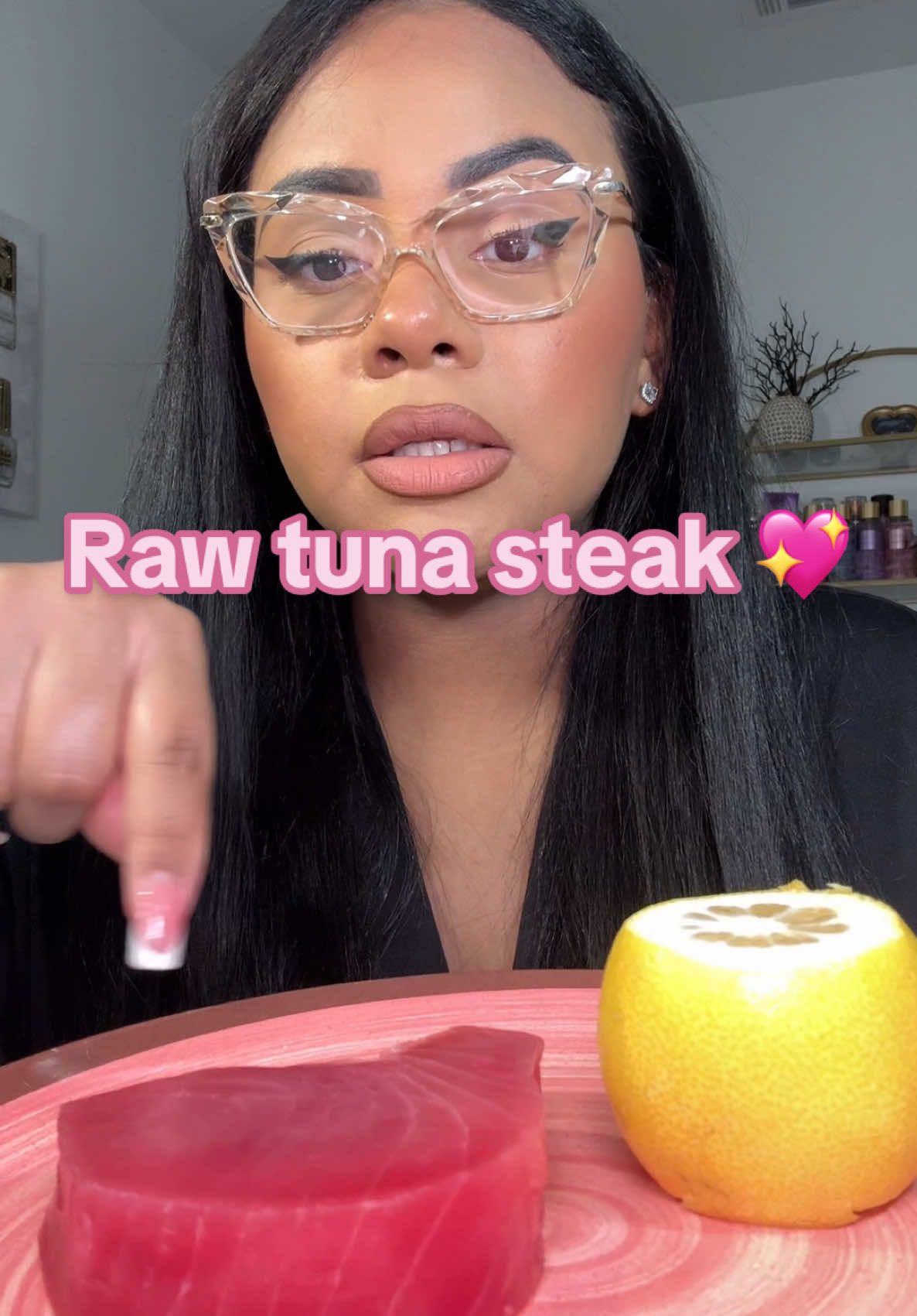 Tuna steak!! Remember to always e kind bc you never know what somebody is going through!! 💕💕 stay positive! 🙏🙏🙏🙏  #tunasteak #tuna #raw #fypシ゚viral #fypage #fyp #viraltiktok #viralvideo 