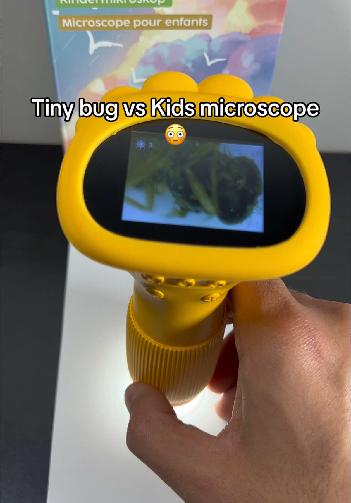Kids microscop vs tiny bug #fyp #blowthisup #foryou #kidsgifts #christmasgift #microscope #tiktokshop #productsyouneed #tiktokshopfinds #flashsale #fypシ #blowthisup #goviral #science 