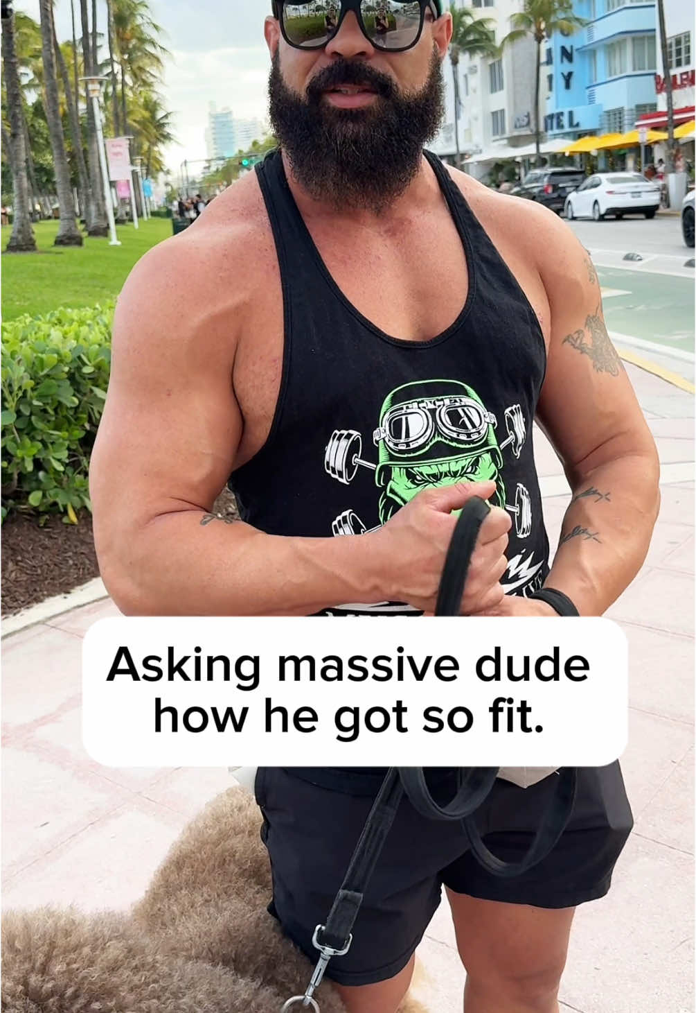 Asking massive dude how he got so big. #FitTok #workout #foryoupage #Fitness #bodybuilding 