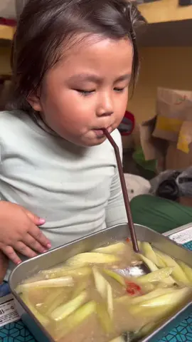 ថ្មីរហូតកូនញុម🙄