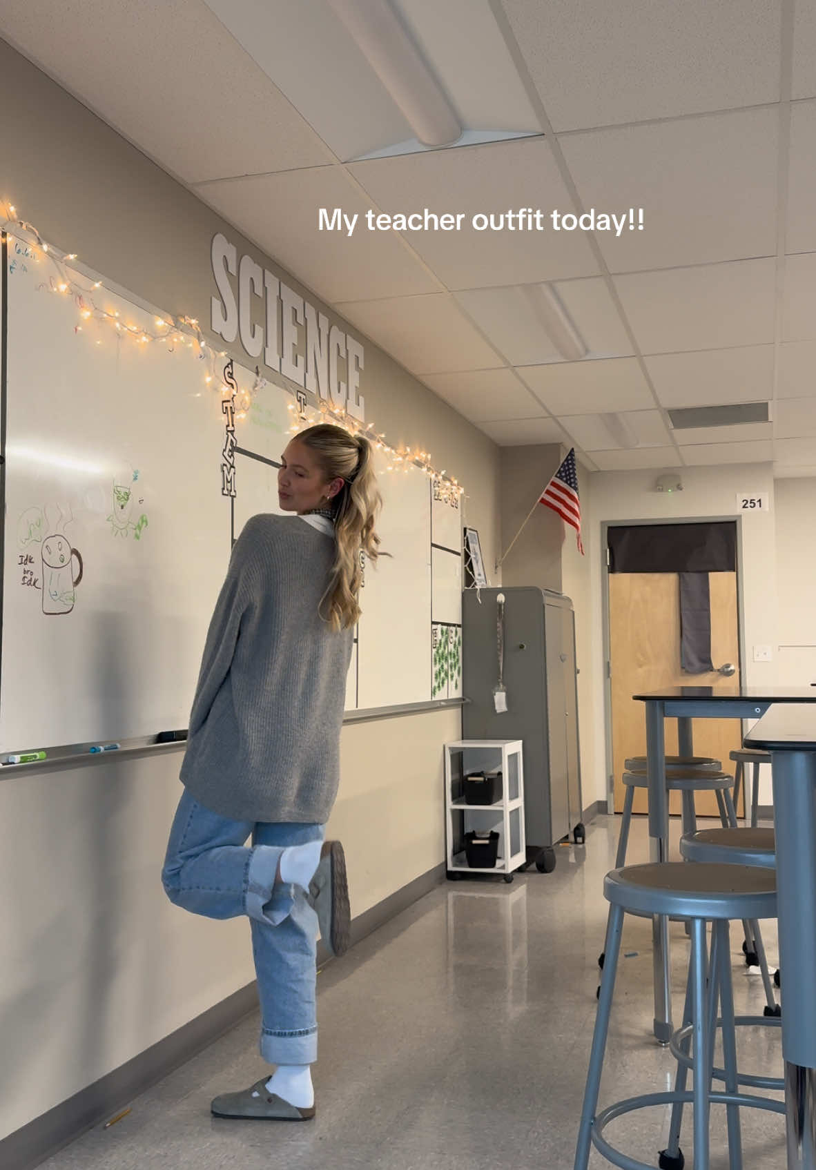 Outfit of the dayyyy!!! Whole outfit on my LTK!! #teacherootd #teacheroutfitinspo #teacher @BIRKENSTOCK USA @onequince 