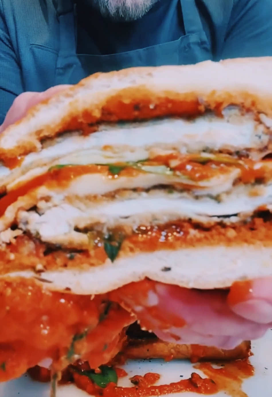 @TikTok #LIVE #recap #chickenparm #sandwich #menwhocook #chickenparmesan #basil #marinara #singledad #lunchtime #recipes 