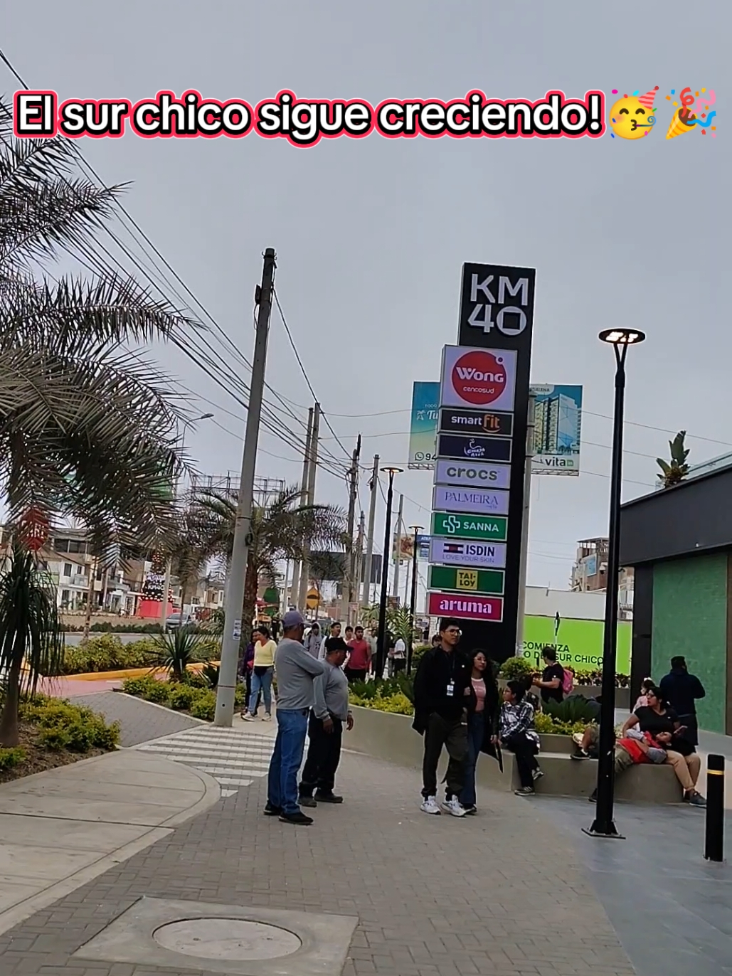 Hoy visitamos el Mall Km 40 ubicado en la Playa el silencio Km 40 antigua panamericana Sur. aún faltan muchos locales por abrir, Wong está espectacular como siempre! #wong #puntahermosa  #mallkm40 